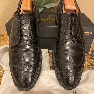 Allen Edmonds MacNeil Wingtip 14D Recrafted with cedar trees Black